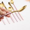 Set de veselă Set de tacâmuri de aur Furculiță de desert Linguriță Furculiță de cină din oțel inoxidabil 18/10 Linguriță Cuțit Set de bețișoare de argint