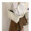 Versatile Women's Tote: Large Capacity, Trendy Korean Style Shoulder Bag