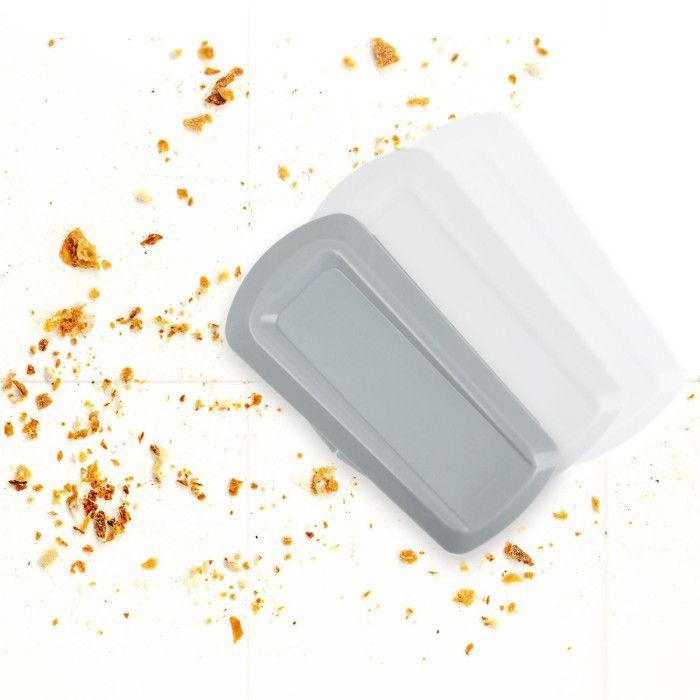 Krümelpicker - GENERIC - Andere - Kunststoff - 7,2 x 14,7 x 3,5 cm - Mehrfarbig