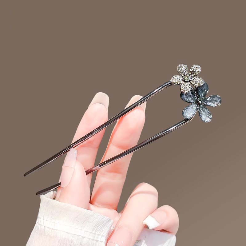 New Blue Crystal Double Flower Butterfly Hair Stick For Women Vintage Metal U-shaped Hairpin Hair Bun Hair Jewelry Accessories