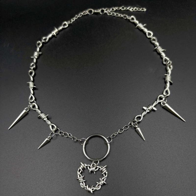 Heart And Sword Pendant Necklace For Women Goth Accessories Necklace Y2K Fashion Choker