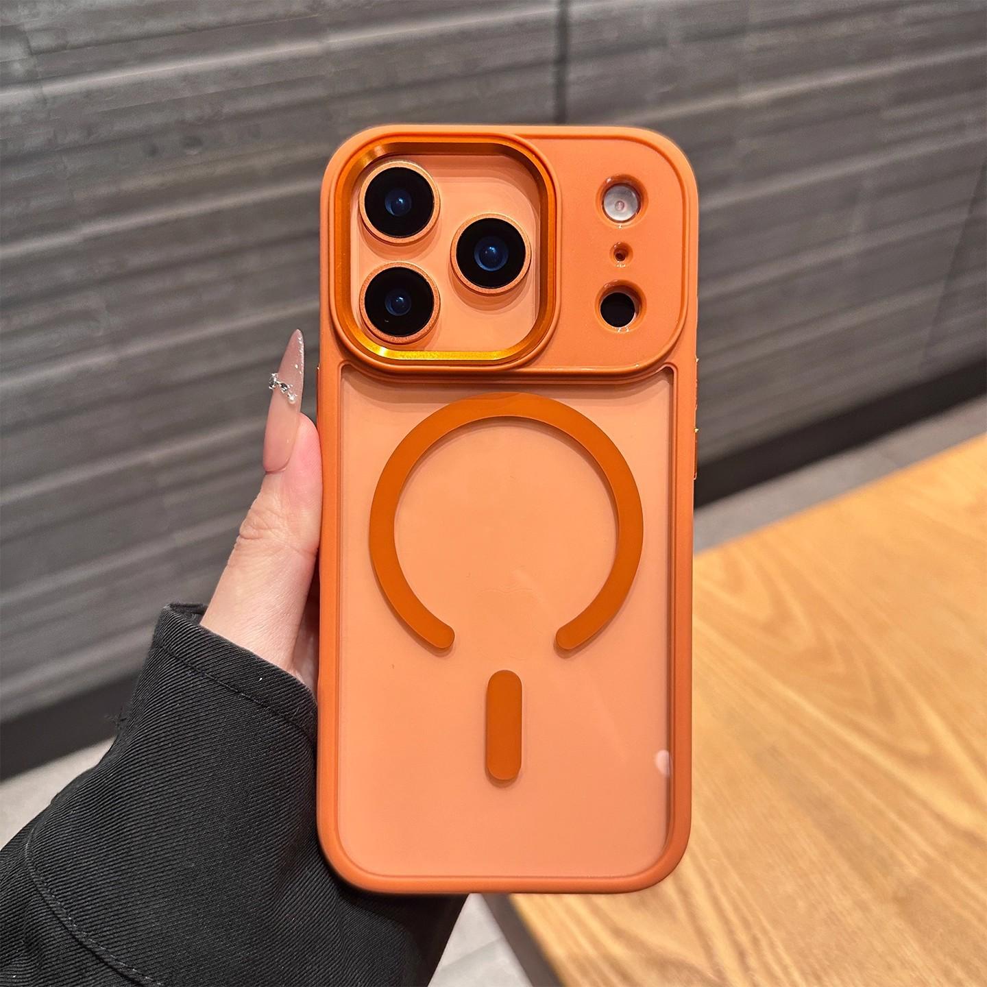 

Applicable To IPhone17 Mobile Phone Case Gold Shield Magnetic Charging Apple 16proMax Metal Lens Anti Fall 15 Protective Case iPhone17Air