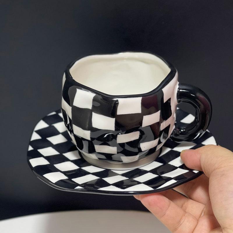 Vintage Hand-Painted Black And White Checkerboard Coffee Cup And Saucer Underglaze Ceramic Hand-Pinched Irregular Afternoon Tea Cup And Saucer Set