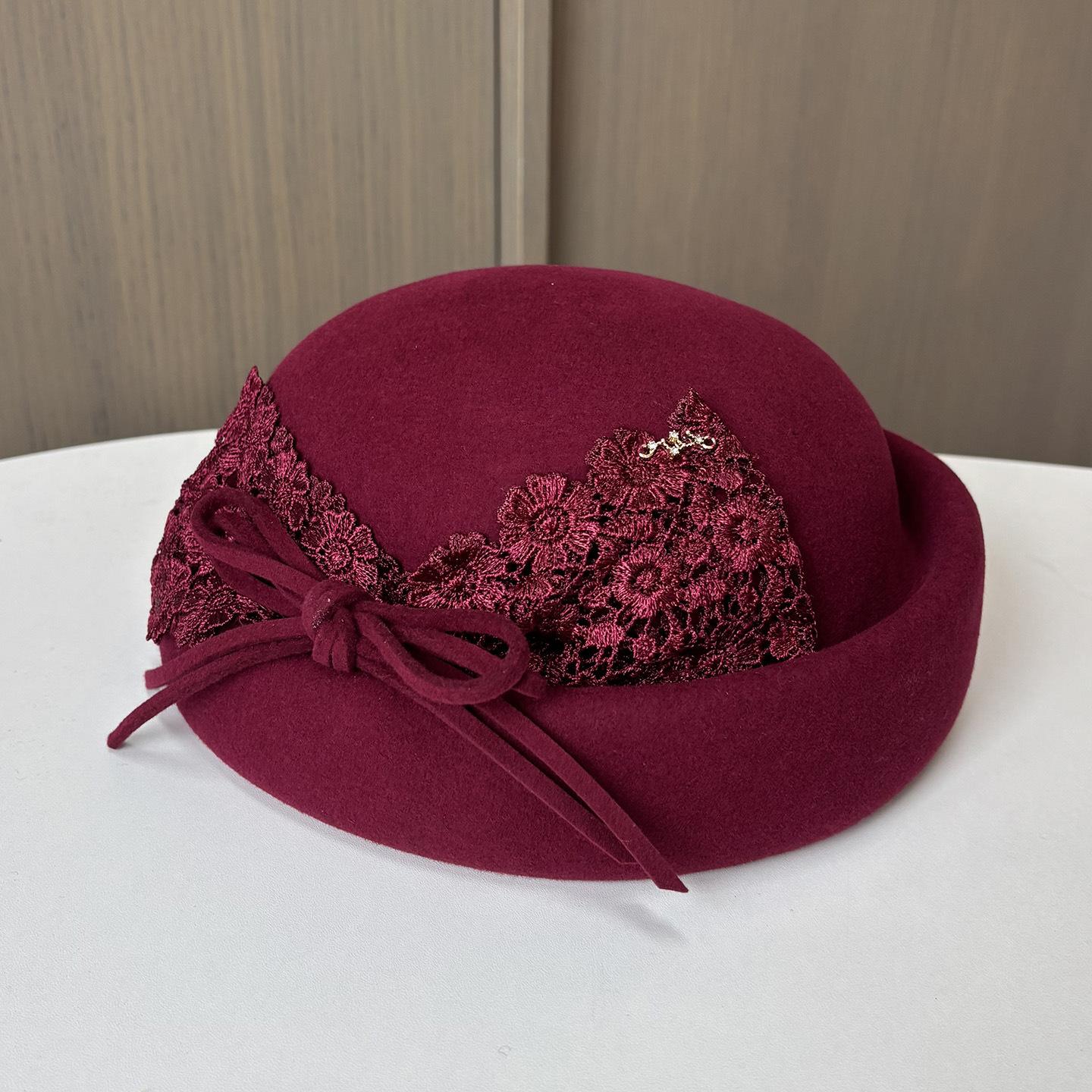 Французский знаменитый шерстяной берет Женский осенне-зимний элегантный кружевной бант Тысяча золотых цилиндр Модная шляпа стюардессы Adjustable бордовый