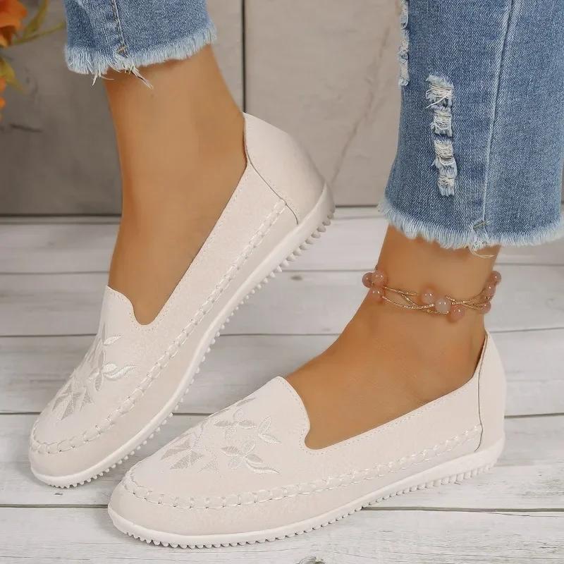 Fashion Hot Sale Shoes for Women 2024 Autumn New Embroidery Women's Flats Shoes Outdoors Casual Comfortable Work Shoes Zapatos De Mujer