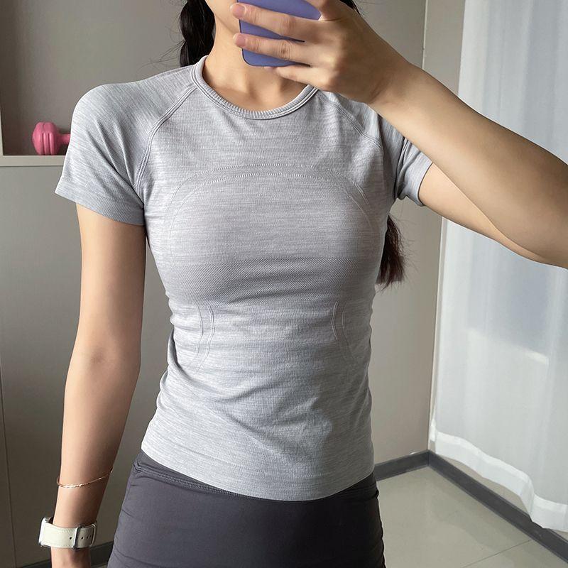 

Фитнес Йога Одежда Короткий Рукав Куртка для Йоги Swiftly Быстросохнущая Одежда Спортивная Футболка Женская Облегающая Дышащая Пилатес Gray L