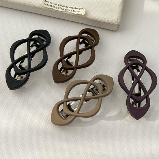 Hair Barrette Retro Style Hollow Metal Spring Design Back Head Hair Clip Women Matte Finish Hair Accessories