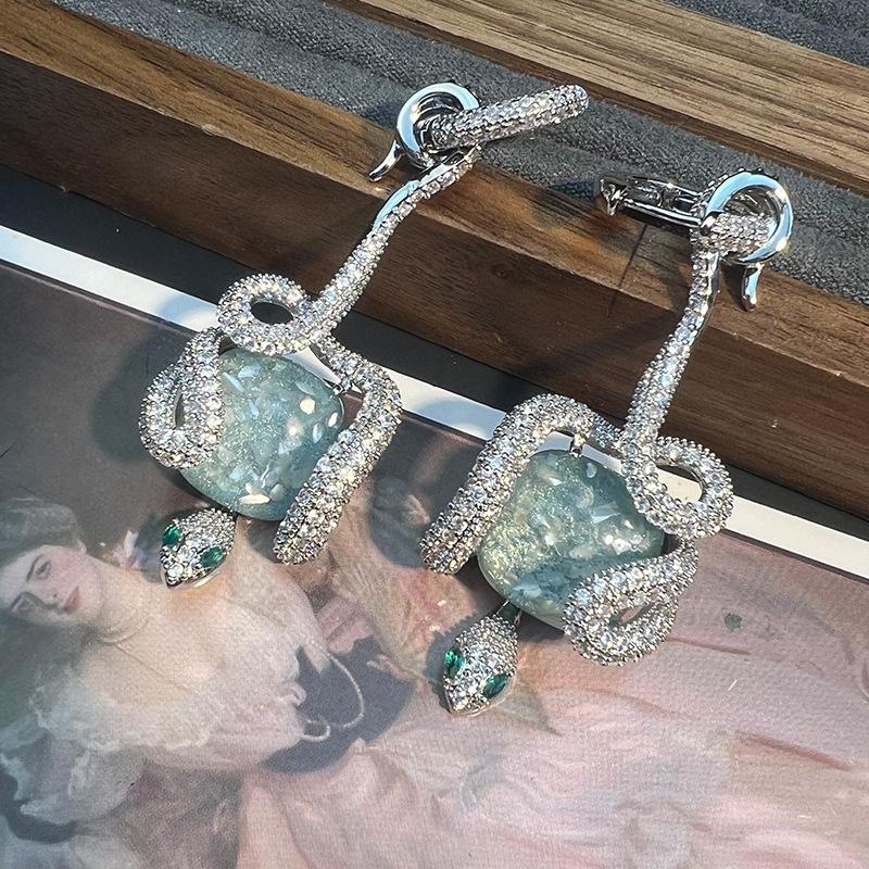 Spirit Snake Dual-purpose Surround Sapphire Zirconium Earrings European and American Micro-inlaid Zirconium Earrings Heavy Industry Snake Earrings
