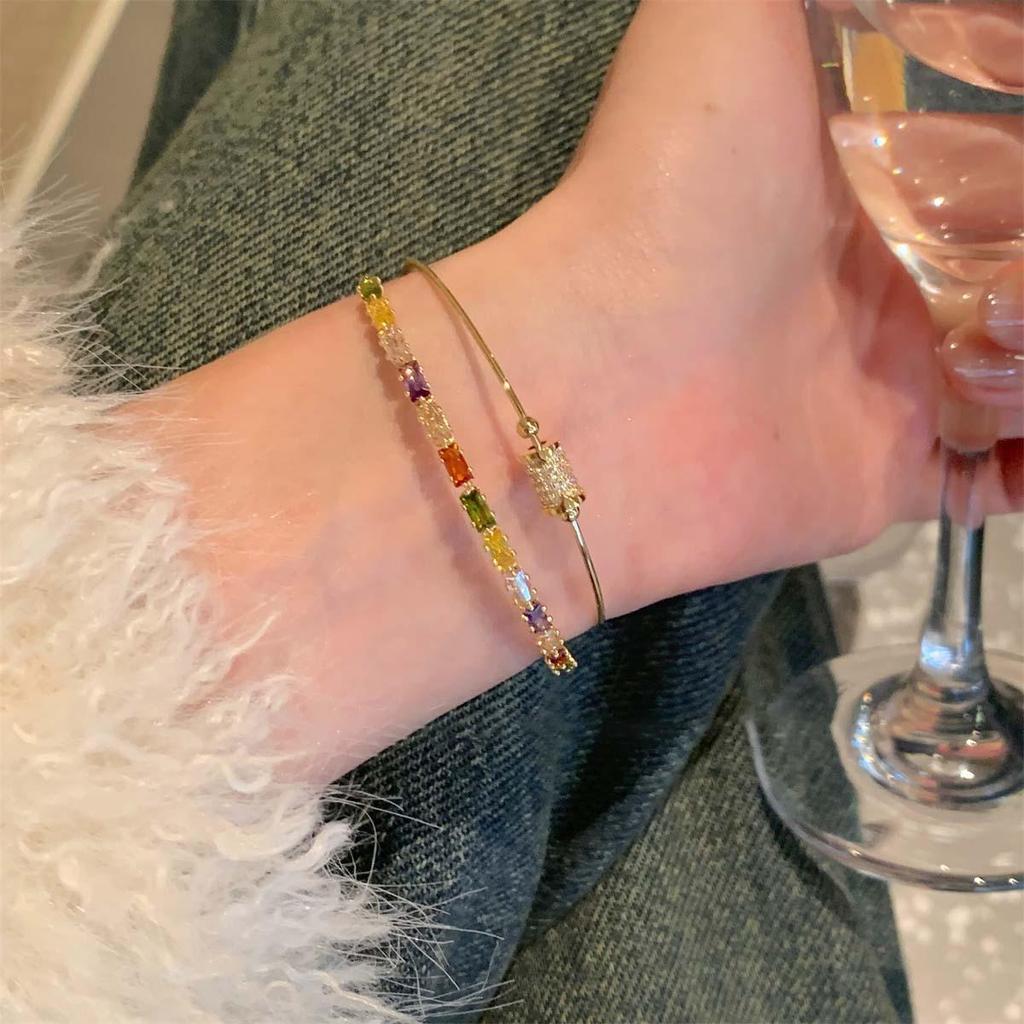 Zircon Flower Geometric Open Bangle: Elegant Retro Bracelet for Women