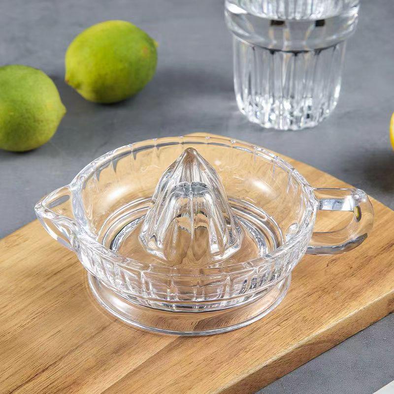 Skleněný odšťavňovač na citrony