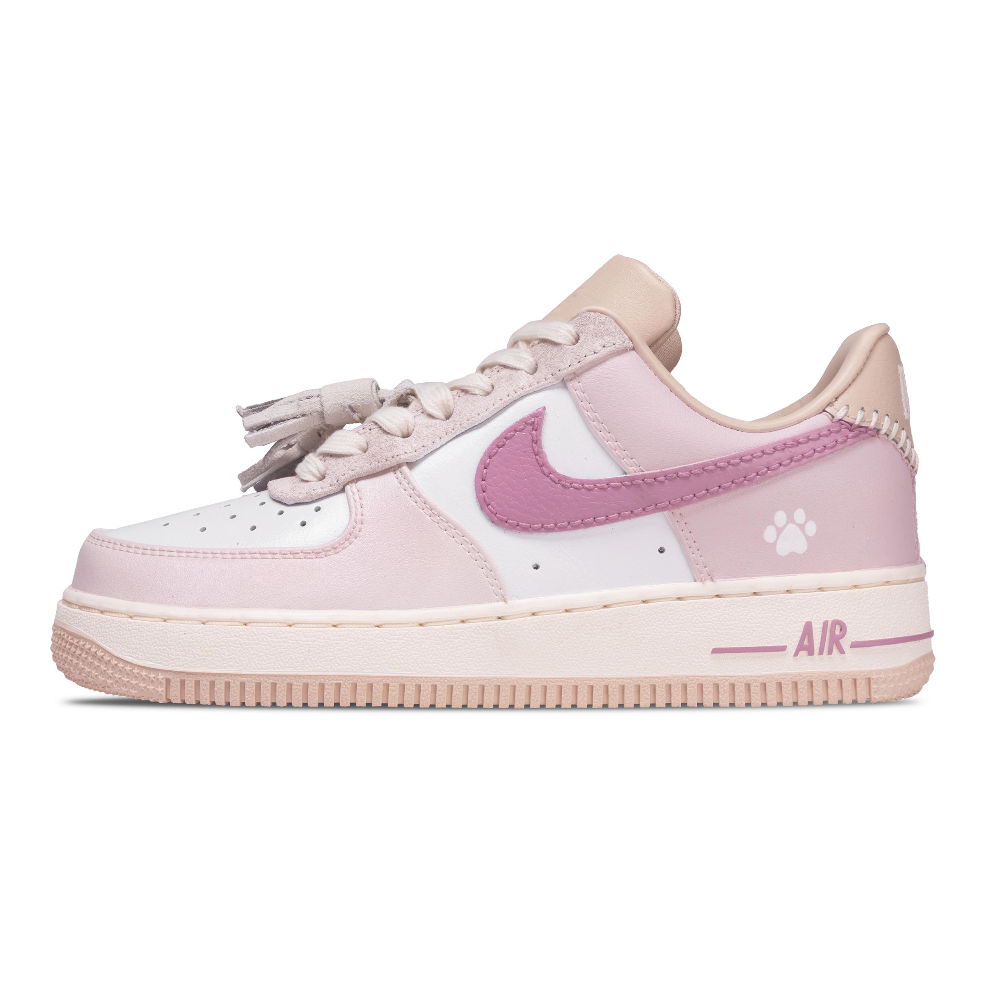 

Nike Air Force 1 Cream Puff Meow Sauce Abrasion Resistant Slip Resistant Low top Skateboard Shoes Women s White Pink HV1813-001(Team1856-) 36