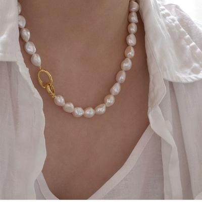 Chaîne Collier Dorée 14K pour Femme avec Grande Perle d'Eau Douce Naturelle Baroque Tendance de Haute Qualité Cadeaux de Noël pour Femmes