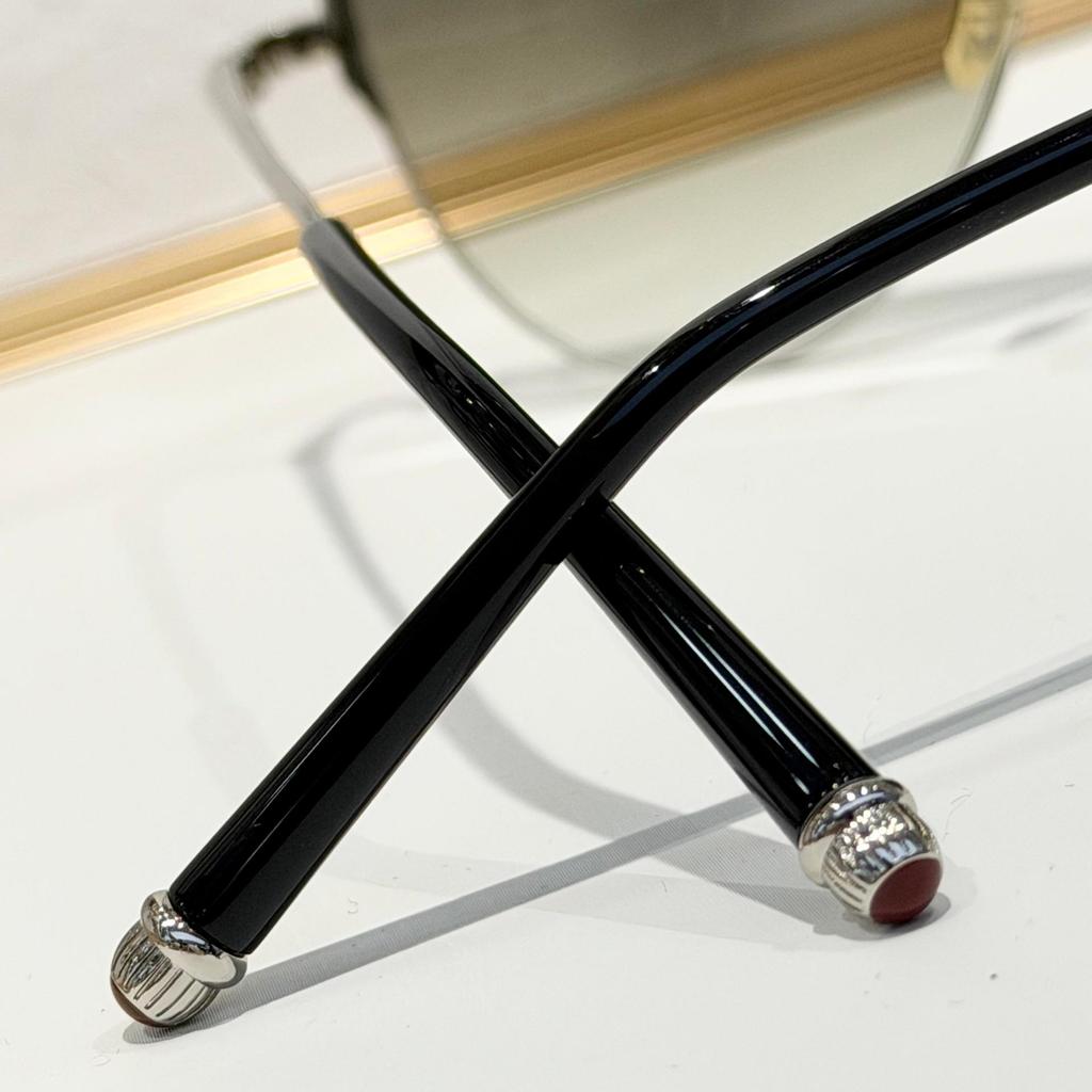 AMELIA Unisex Aviator Sunglasses: Trendy, Handmade Metal for Holidays & Parties