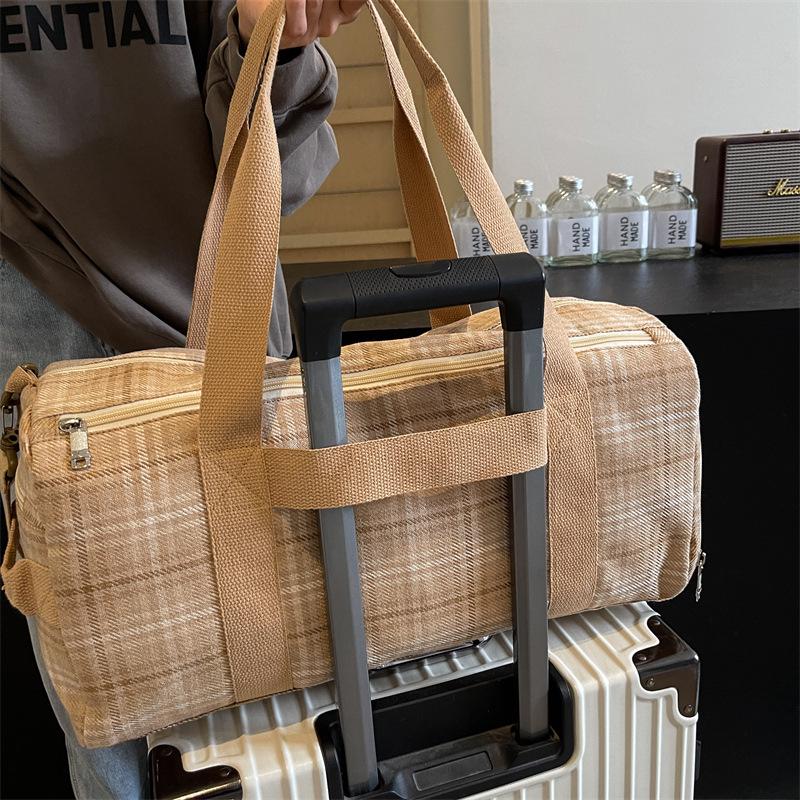 Women's Travel Backpack: Large Capacity, Lightweight, Wear-Resistant, Splash-Proof, Dry/Wet Separation for Swimming and Fitness.