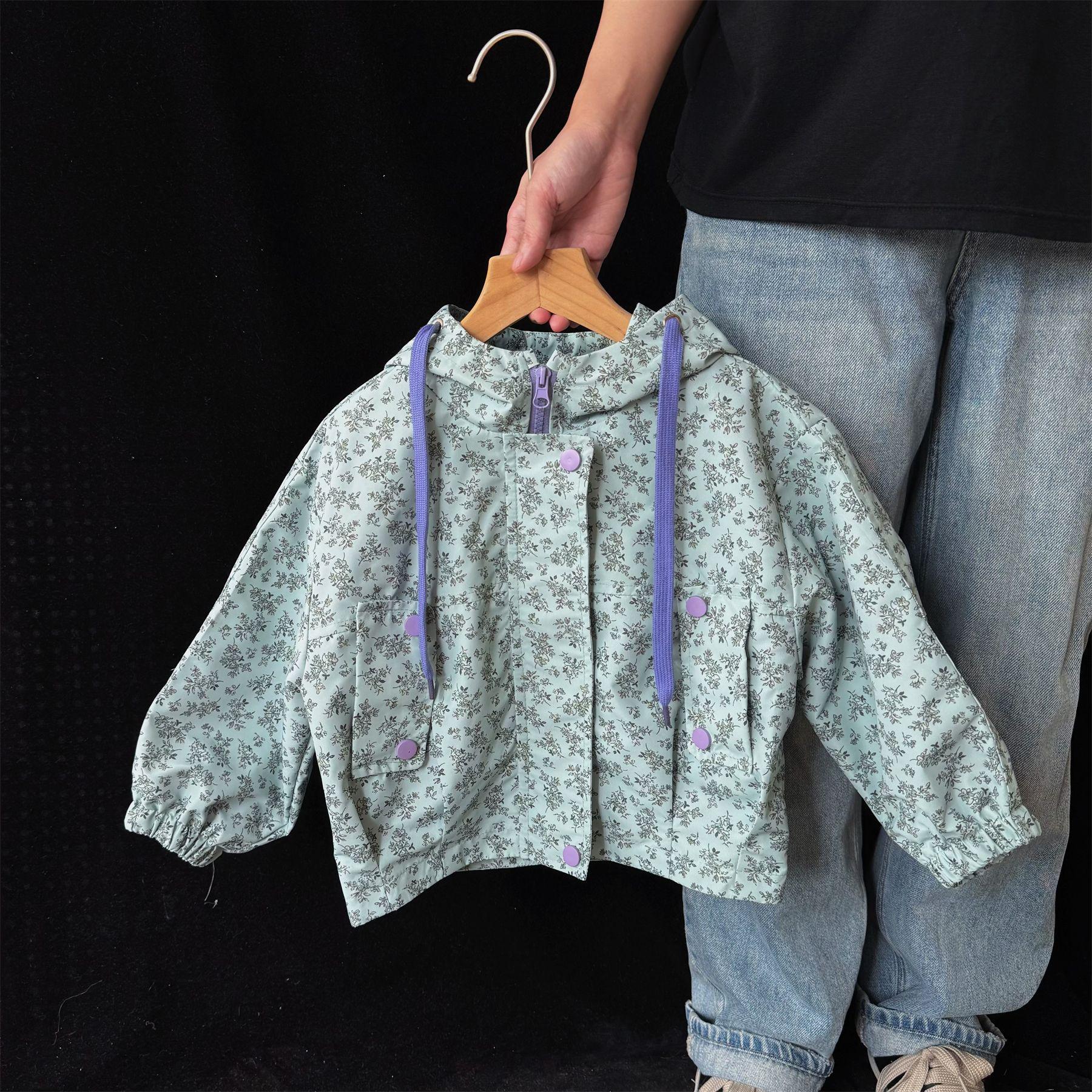 

Korean Style Girls Floral Hooded Waterproof Jacket - Autumn 2025 Fashionable Casual Trench Coat 90 cm светло-зеленый