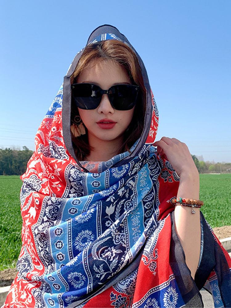 New Summer Women Silk Scarf Beach Long Wrap Shawl Vintage Print Lady Sunscreen Bohemian Bandana Hijab Mujer Scarve Pareo Foulard