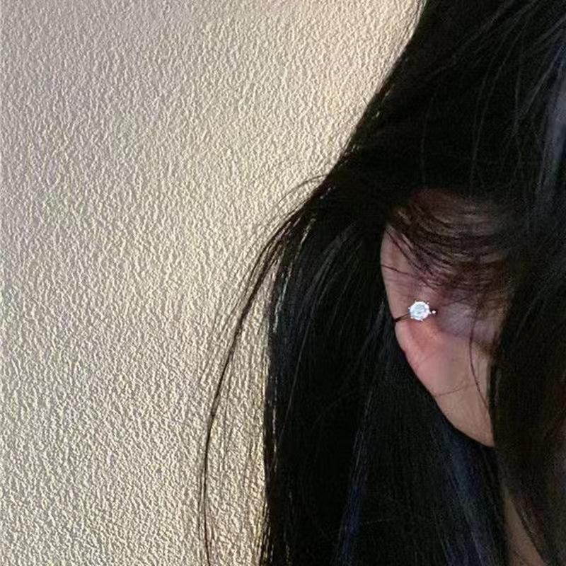 Exquisiter Zirkon Ohrklemme: Trendiges Design für Frauen ohne Piercing