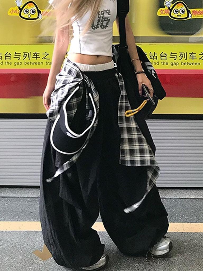 [Send fart curtain] Internet celebrity retro American relaxation plaid strap wide leg splicing loose quick-drying casual pants tide