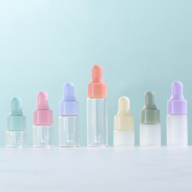 Set da 7 Pezzi di Bottigliette Contagocce Mini Ricaricabili Portatili 1/2/3/5ml Vuote Color Macaron Fiale in Vetro per Oli Essenziali Contenitore Riutilizzabile Fai da Te