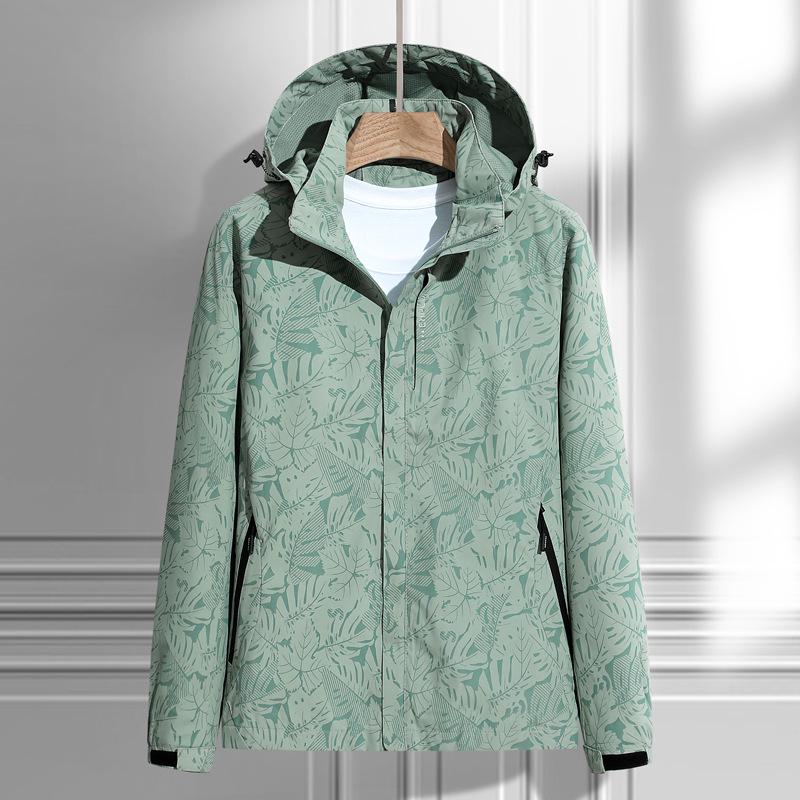Camouflage Hooded Windbreaker: Lightweight Men's & Unisex Mountaineering Jacket for Spring & Autumn Outdoor Activities.