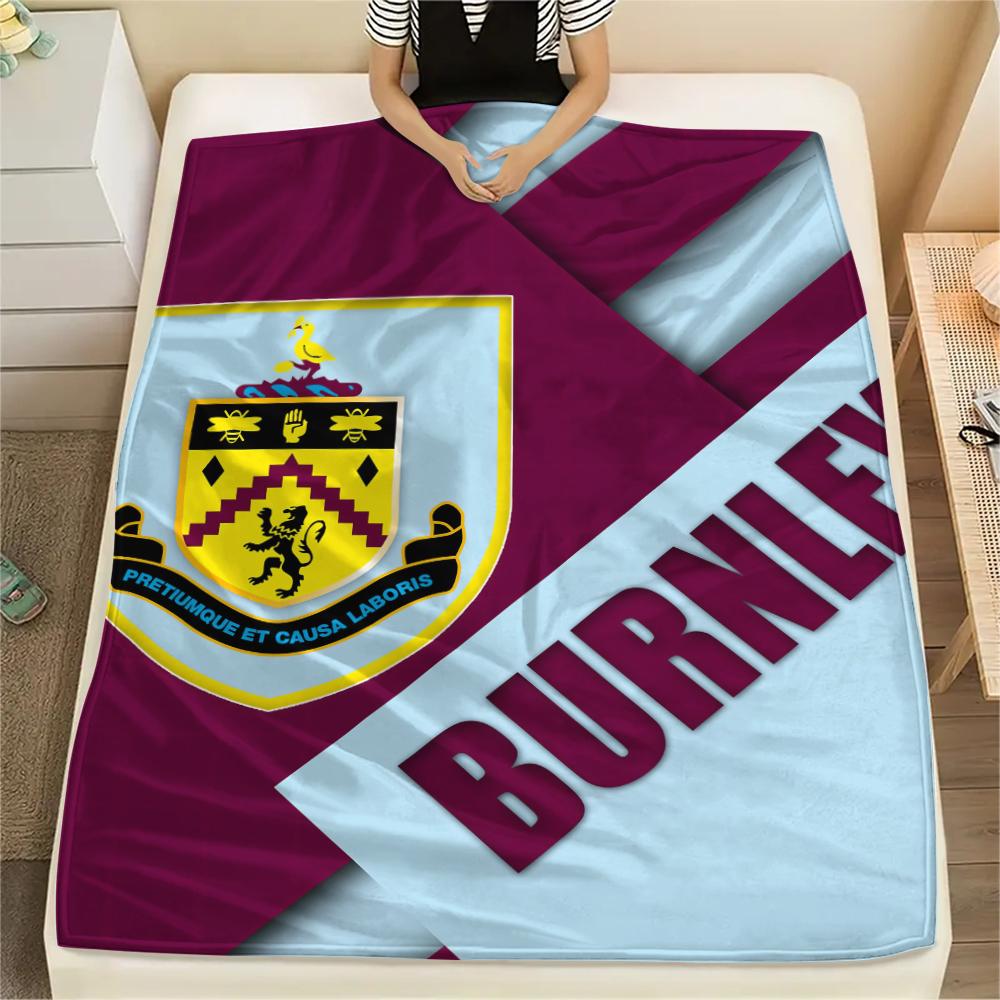 Burnley FC Logo,pattern Flannel Blanket, High Quality Comfortable for All Seasons, Home Decor, Warmth and Comfort, Perfect for Gifts.