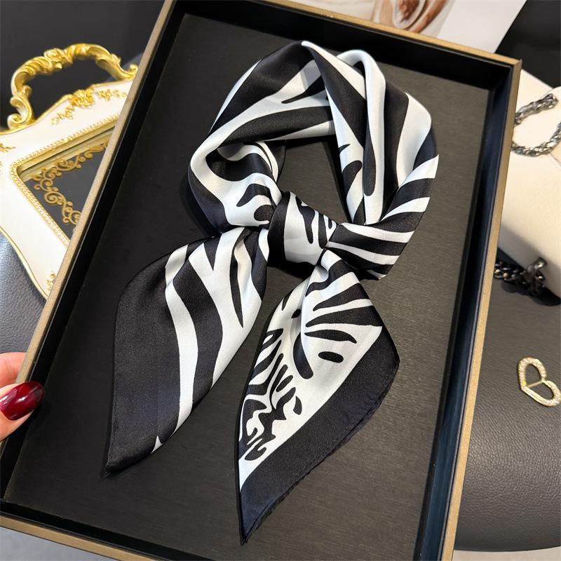 Black and white rhythm printing silk scarf square scarf high-end sense versatile shawl sunscreen neck small square scarf headscarf women's scarf