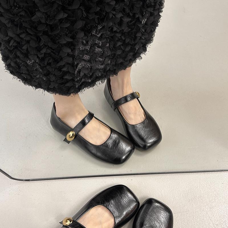 2025 Spring New Style Fashionable Versatile Simple Stylish and Lightweight Flat Bottom Shoes Single Shoes