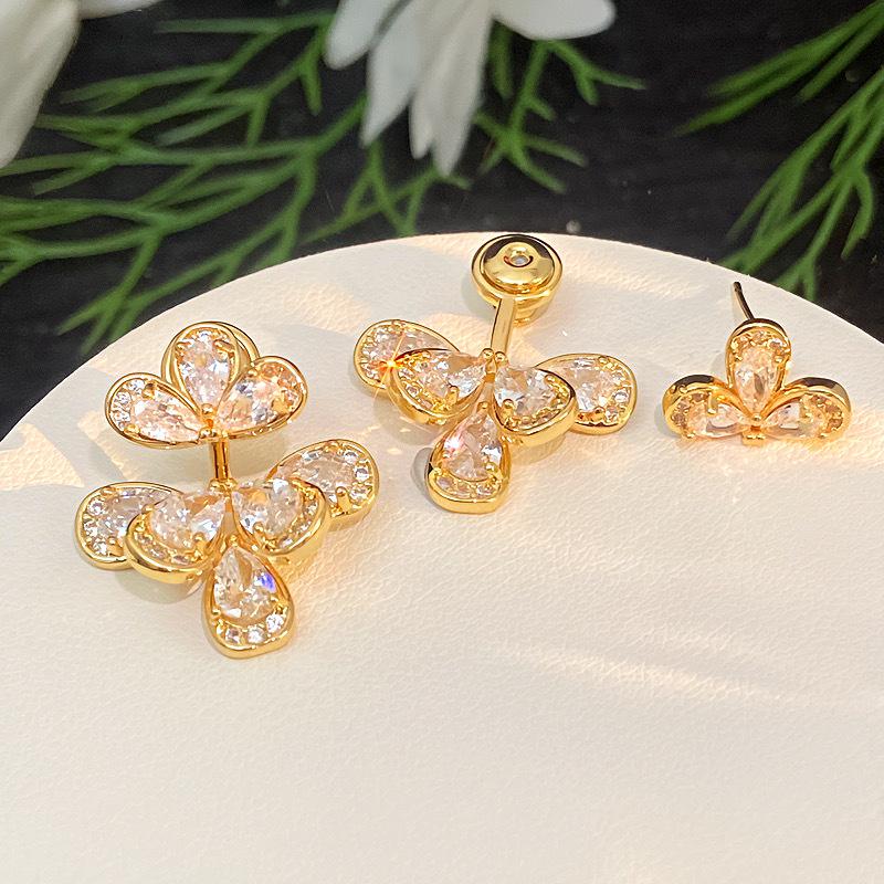Korean Version Exquisite Light Luxury High-end Full of Rhinestones Flower Temperament Simple Super Sparkling Earrings for Women