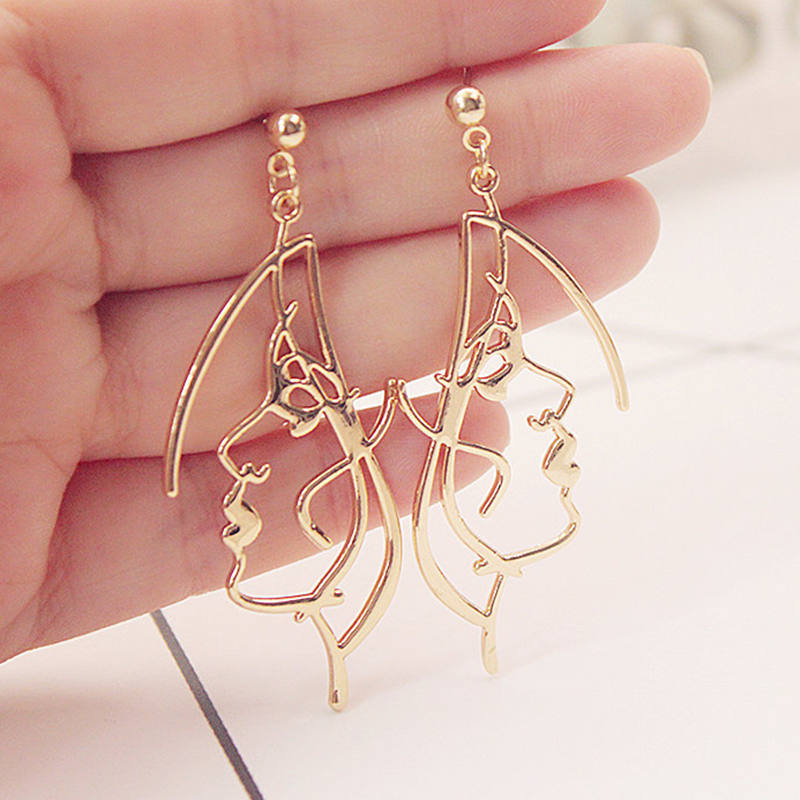 Hollow Face Dangle Earrings for Women Exaggerated Metal Drop Earrings Figure Pendants Female Earrings Pendientes