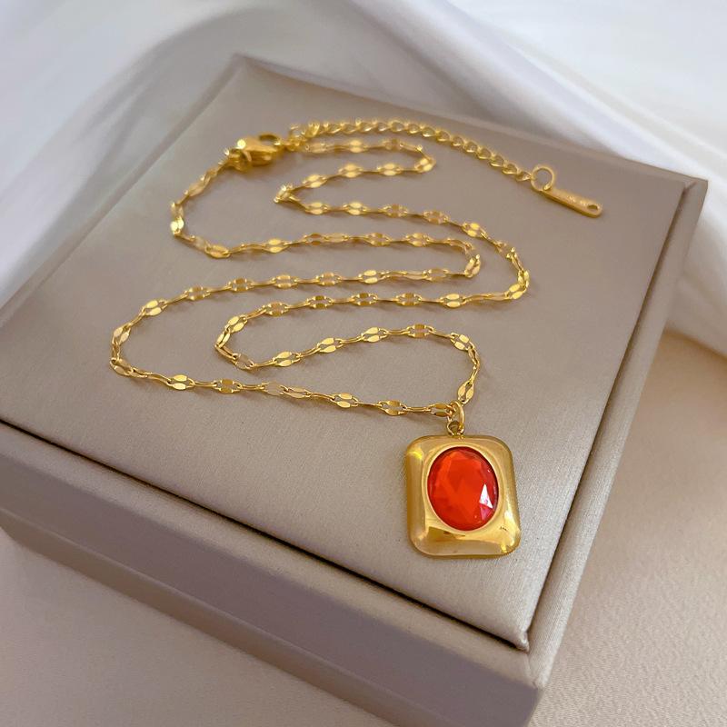 Square Gemstone Personalized Minimalist Wind Furnace Real Gold Necklace Female Collarbone Chain With