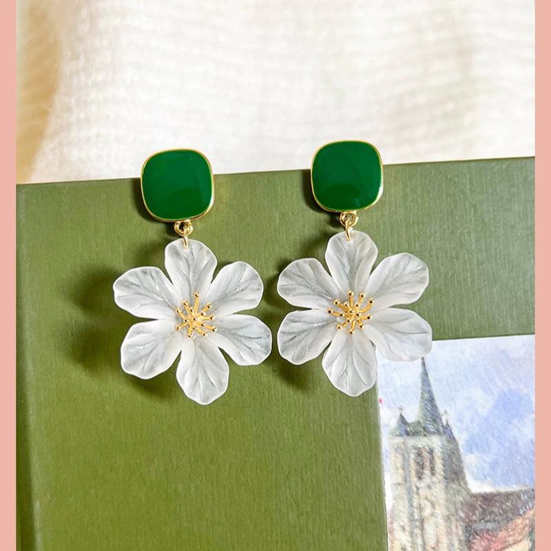 Acrylic Transparent Flower Earrings Elegant Stylish Design Forest Style Square Green Drop Glazed Earrings Women's Jewelry