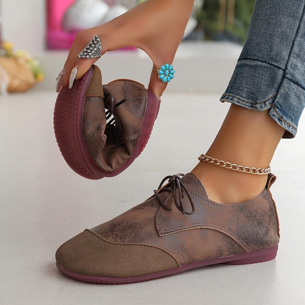 Lace-Up Boken Shoes for Women 2025 New Spring/Fall Flats Retro Soft Leather Loafers with Slip-On Design