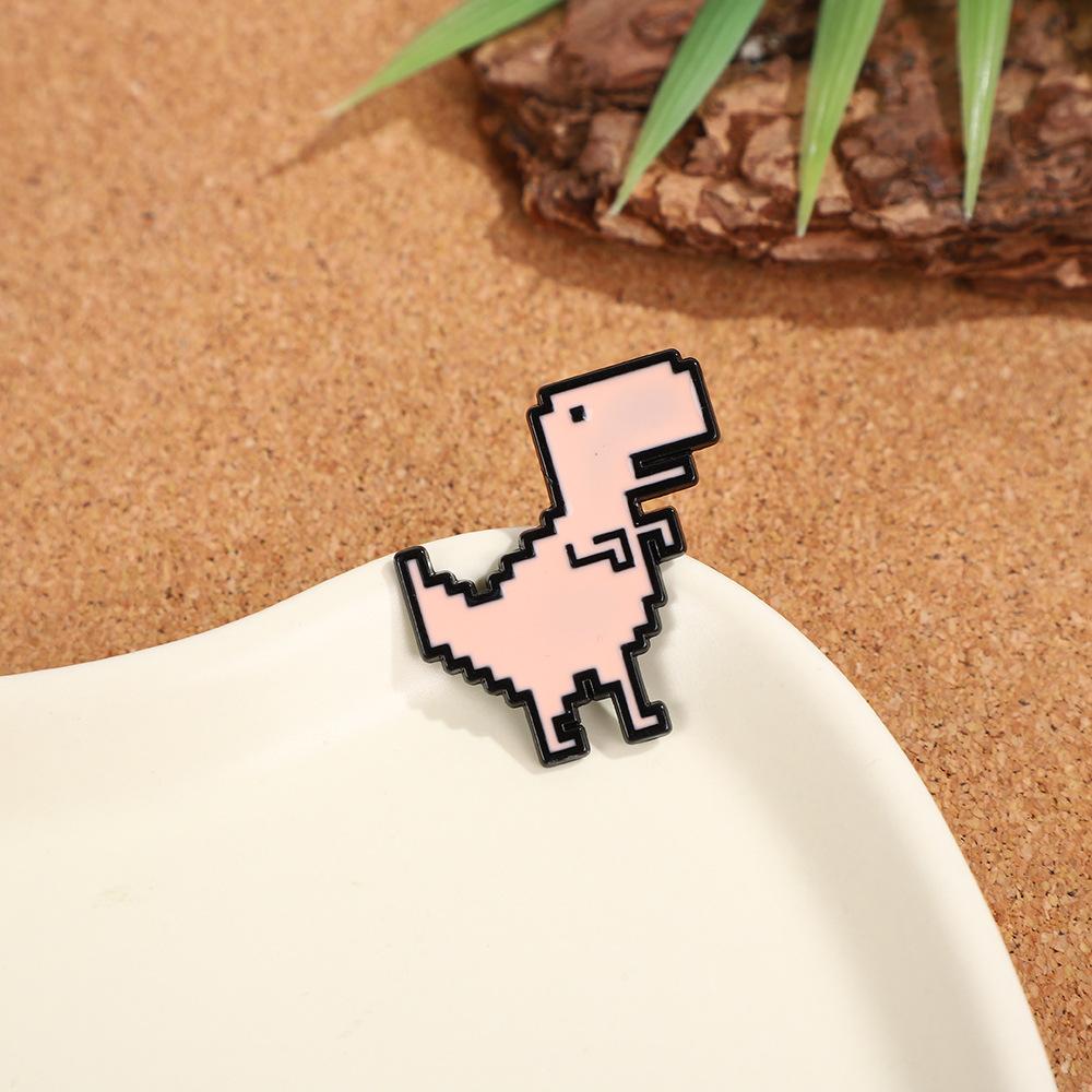 Niche little dinosaur brooch cartoon cute metal badge personalized versatile alloy brooch jewelry