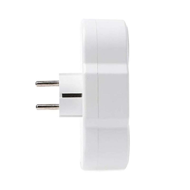 Triple Plug Protective Contact Multiple Plug Power Distribution Adapter EU To Russian Conversion Socket