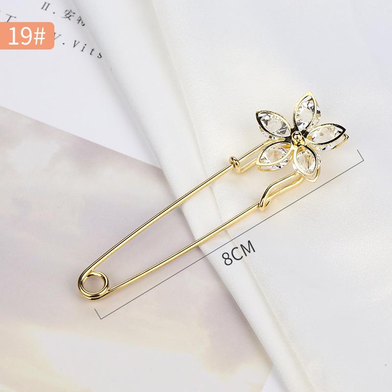 Pearl Anti-Exposure Brooch: Women's Waist-Cinching Pin & Clothing Decoration