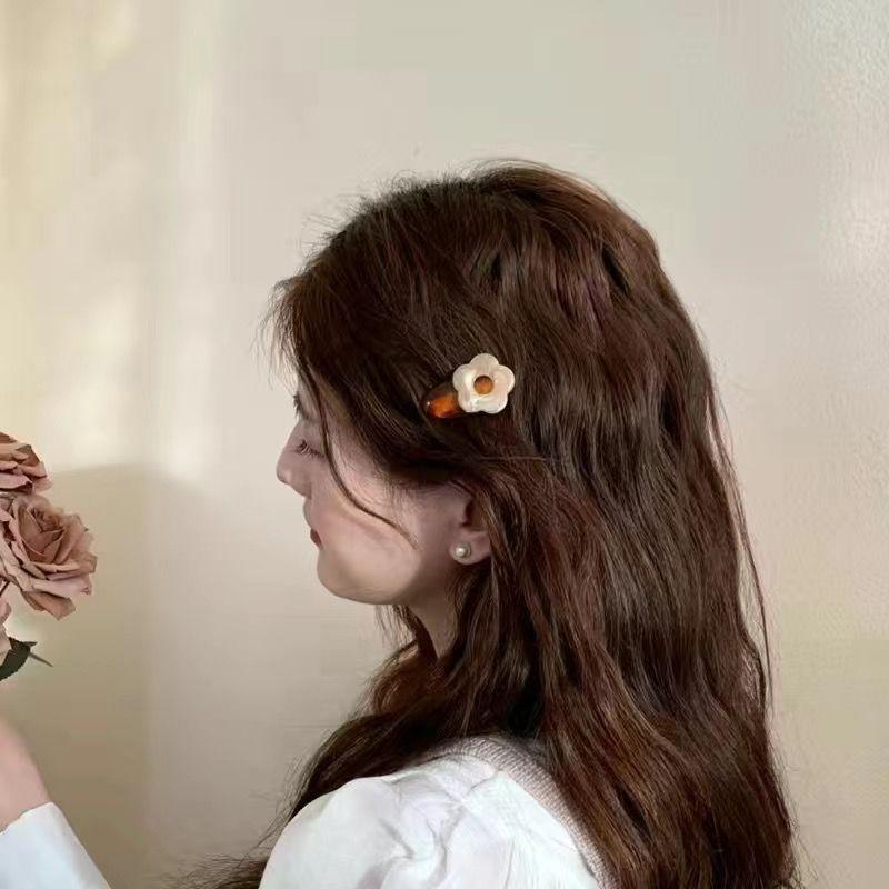 

Простая боковая заколка для волос с маленькой челкой и милым цветком для женщин с головным убором с зажимом BB