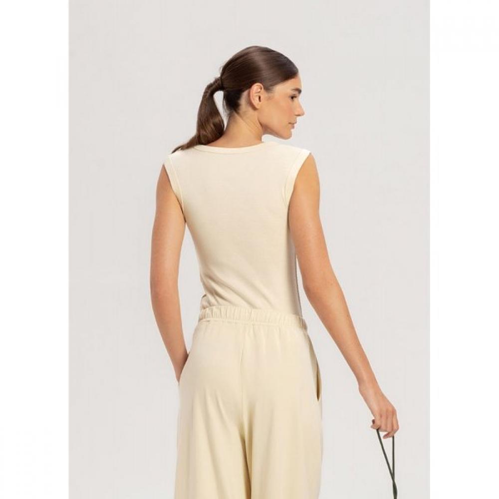 Budhi Mudra Women Essential V sleeVeless Bone White B61002atn51 V08