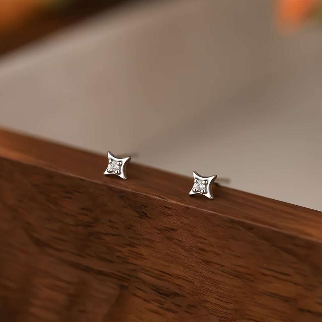 Real 925 Silver Zircon 4mm Star Tiny Stud Earrings for Women Fine Jewelry Minimalist Ear Hole Care Accessories