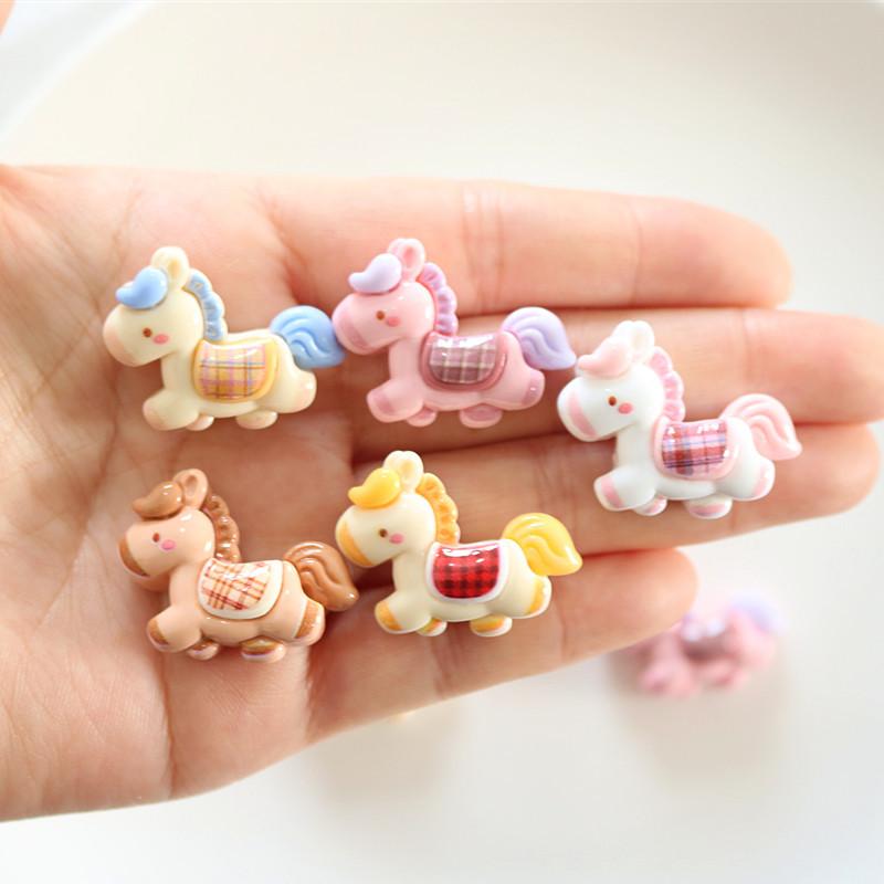 10 stuks/set Schattige Renpaard Hanger Voor Sieraden Maken Onderdelen Kawaii Hars Dieren Bedels Platte Achterkant Diy Oorbellen