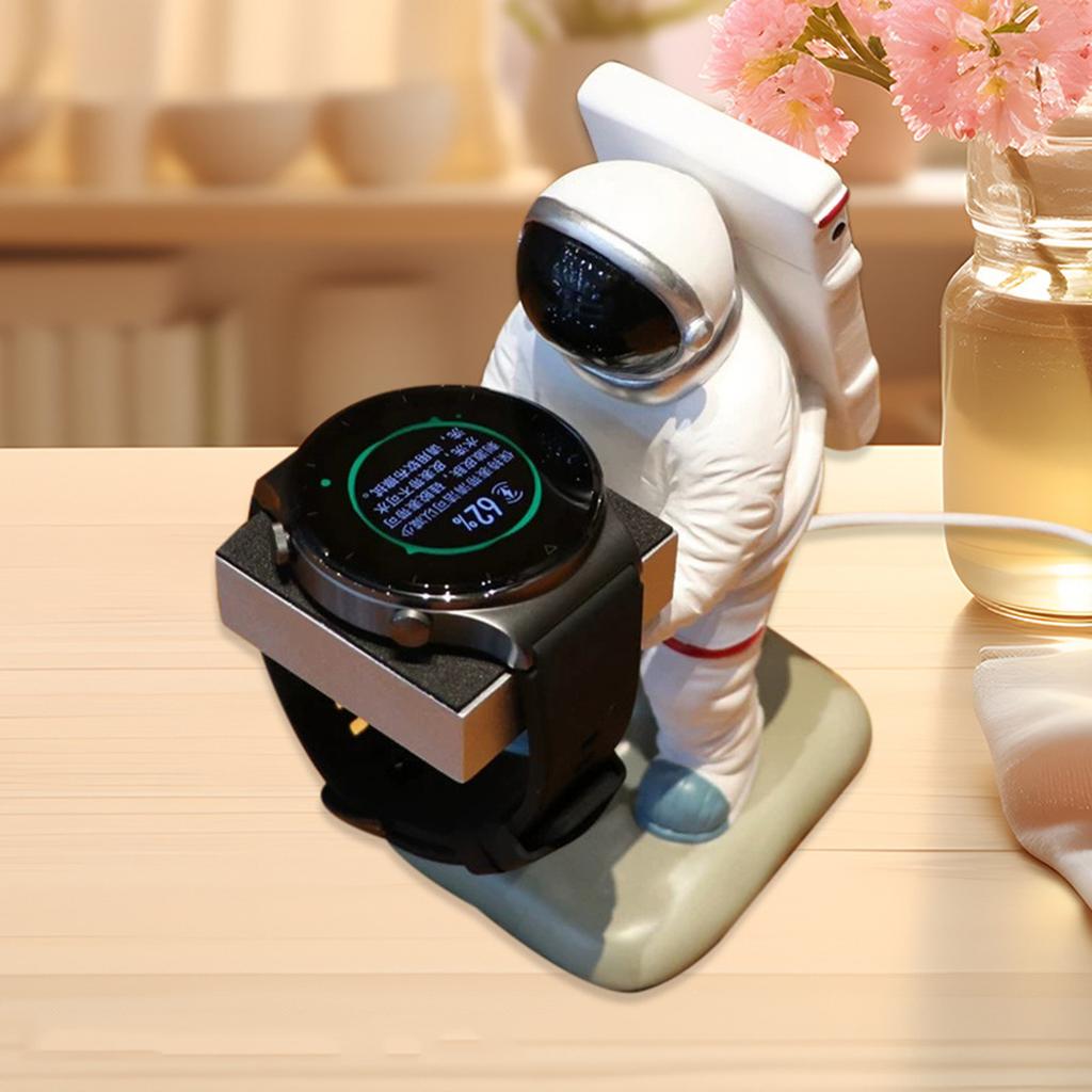 Creative Astronaut Support Bracket Cartoon Space Man Support Bracket Resin Artwork