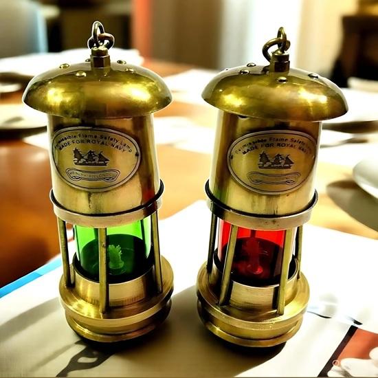 Set of 2 Brass Nautical Ship Lanterns Minor Lamp Boat Lights 15.24 Cm Maritime Home Office Room Decor Gift for Christmas