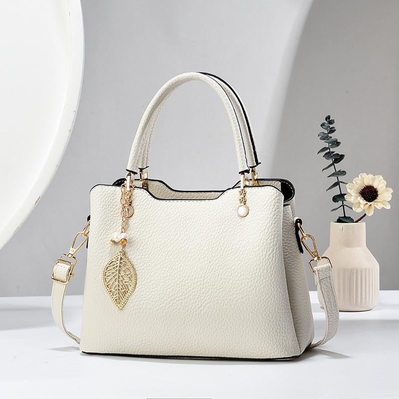 Stylish Middle-aged Women's Tote Bag In Classic Black Grey And Elegant Colors Perfect For Everyday Use