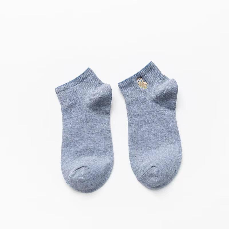 10 Pairs Women Embroidered Animal Cotton Socks Cute Cartoon Patterns Soft Comfortable Sweat Absorbing Breathable Casual Socks