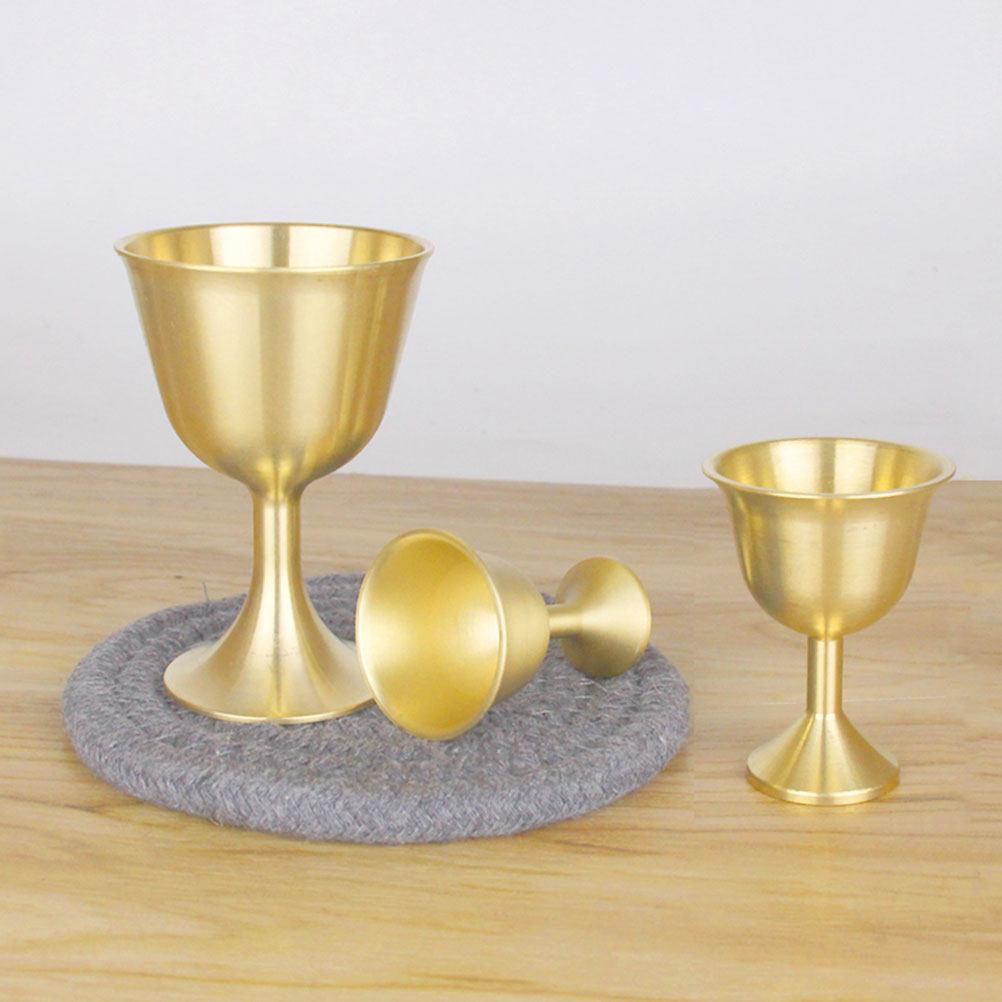 1Pcs Elegant Brass Cup Gold Finish Temple Offering Vessel for Wealth God Rituals Retro Decorative Buddhist Altar