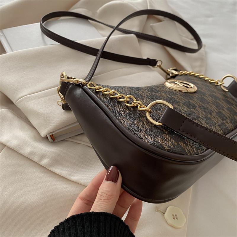 Pu Retro French Style Underarm Bag With Chain Strap For Daily Casual Use