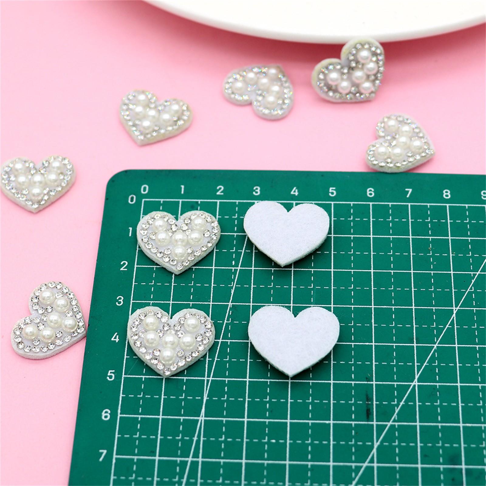 

20 шт. в форме сердца, мягкие стразы и жемчуг, аппликация для самостоятельного изготовления одежды, шляп, обуви, шитья, заплаток, головных уборов, заколок для волос, бантов, декора One Size белый