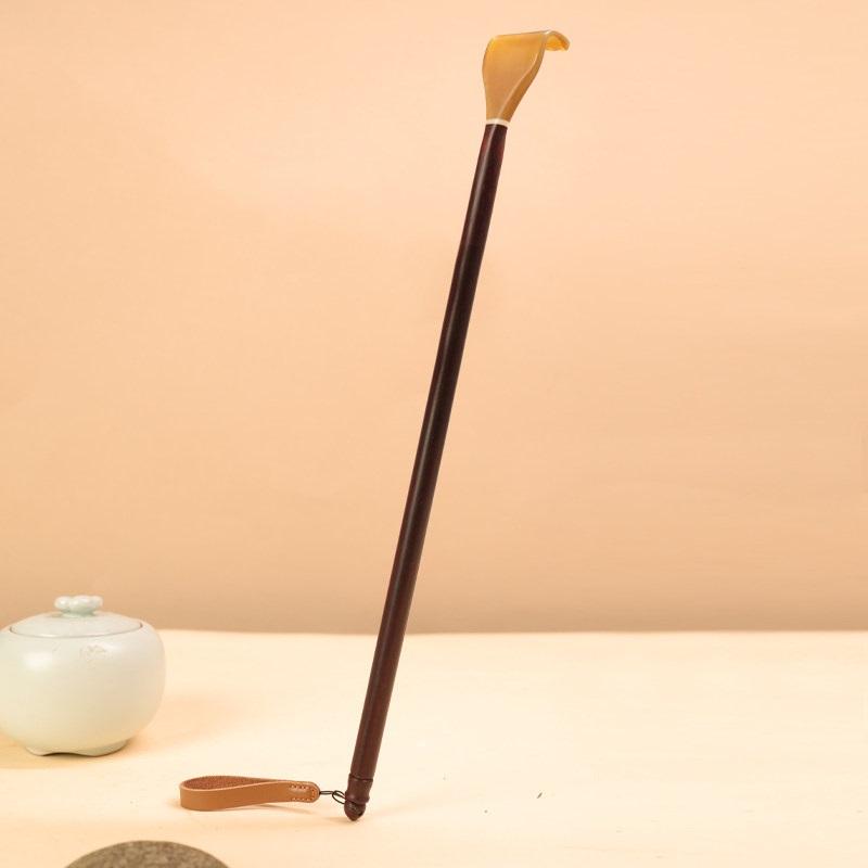 Satin Finish Red Sandalwood Back Scratcher, Solid Wood Self-Massage Long Handle Itch Reliever, Home Relaxation Scratching Tool