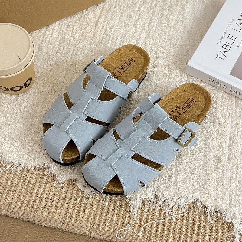 Sandali rétro letterari con fondo piatto da donna 2025 nuove scarpe estive in pelle opaca intrecciata a spina di pesce sandali romani