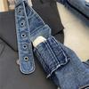 Lässige Denim-Hobo-Tasche mit Metallschnalle und Reißverschluss-Details