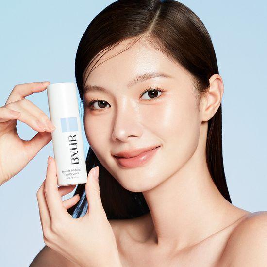 By Your Serum Fit Balancing Tone-Up Cream 40g (Clear/Clear Blue)